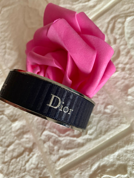 Bracelet manchette tissu upcyclé «  bleu nuit » collection ribbon